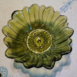 Indiana Glass Lily Pons Sunflower Bowl Green 7"